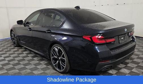 2022 BMW 530 i