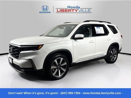 2025 Honda Pilot Touring 8-Passenger