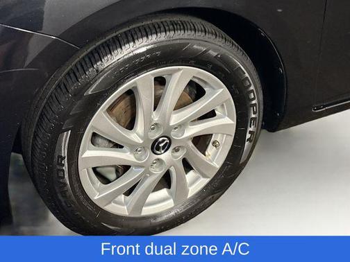2013 Mazda Mazda3 i Touring