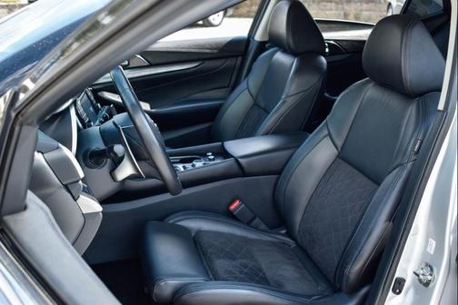 2018 Nissan Maxima 3.5 SR