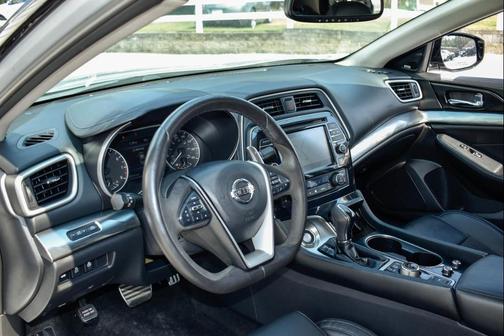 2018 Nissan Maxima 3.5 SR