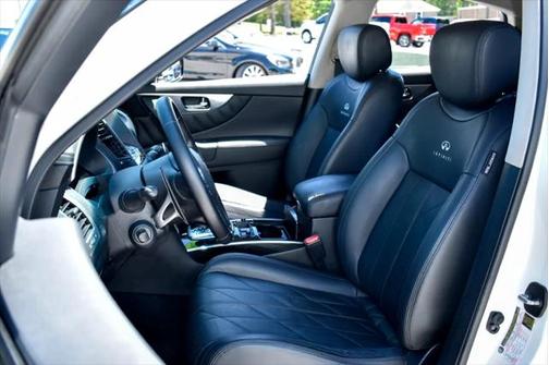 2009 INFINITI FX35 Base