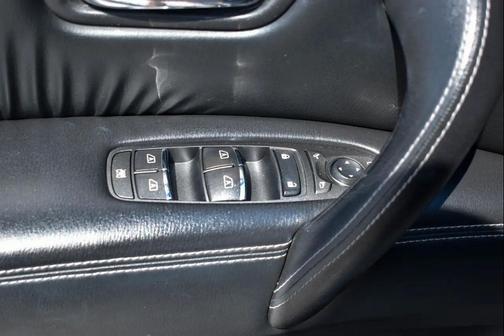 2017 Nissan Armada SL