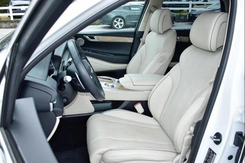 2022 Genesis GV80 2.5T