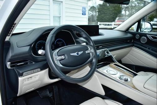 2022 Genesis GV80 2.5T