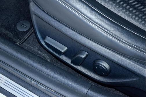 2019 Genesis G70 2.0T Advanced