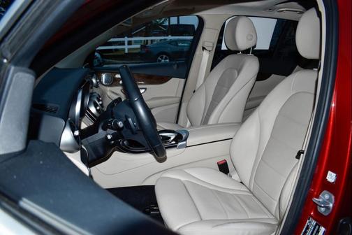 2018 Mercedes-Benz GLC 300 4MATIC