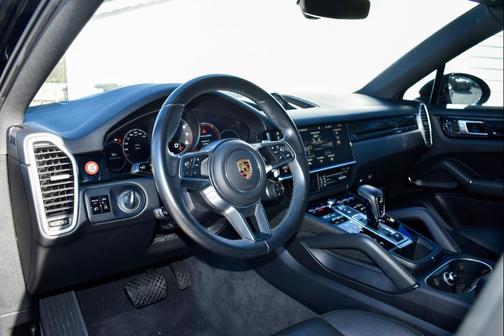 2021 Porsche Cayenne Cayenne