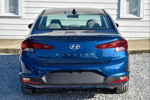 2019 Hyundai ELANTRA Limited