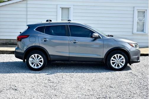2019 Nissan Rogue Sport SV