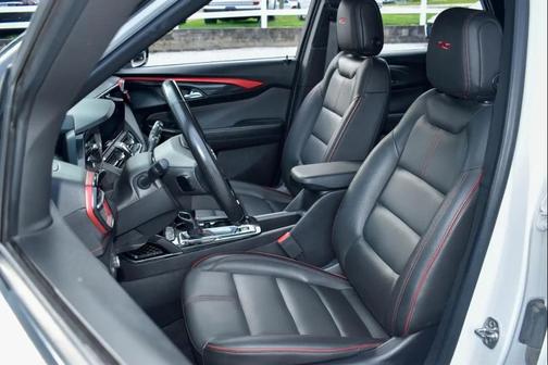 White 2024 Chevrolet Trailblazer RS