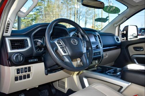 2017 Nissan Titan XD SV