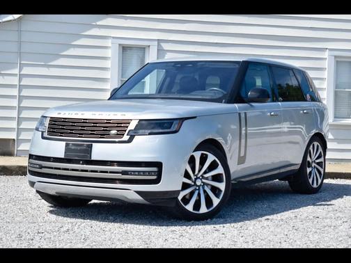 Silver 2023 Land Rover Range Rover P400 SE
