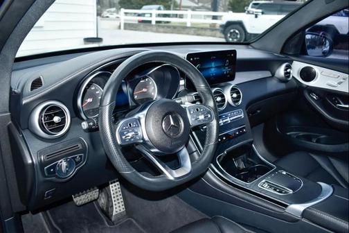 2022 Mercedes-Benz GLC 300 4MATIC Coupe