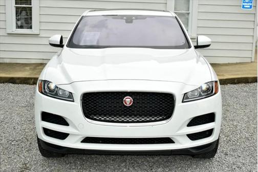 2017 Jaguar F-PACE 35t Premium