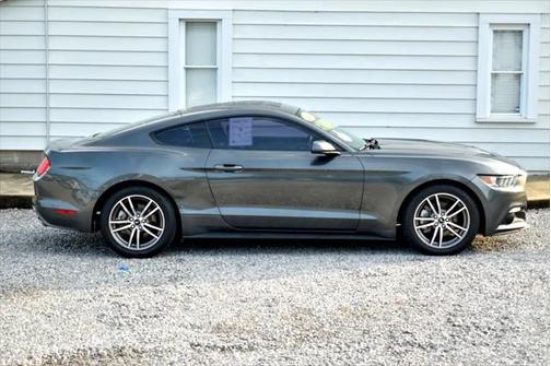 2016 Ford Mustang EcoBoost