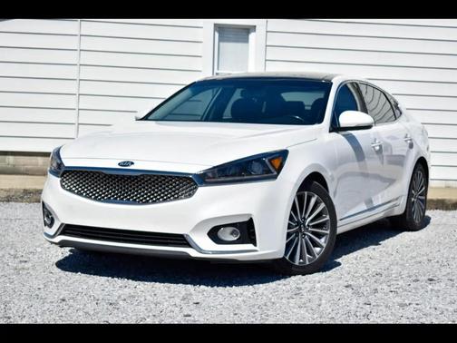 2018 Kia Cadenza Premium
