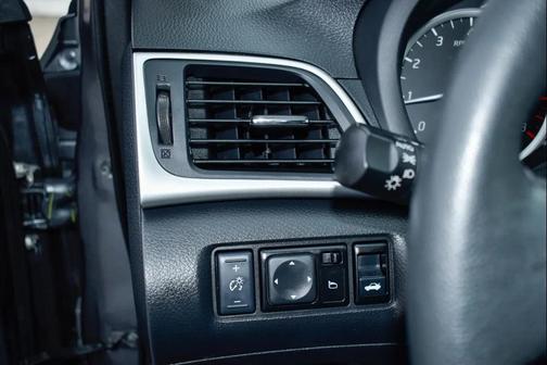 2018 Nissan Sentra SR