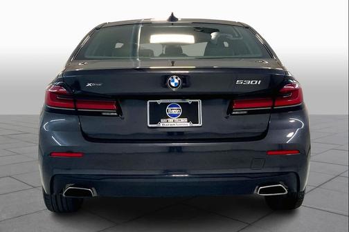 2022 BMW 530 i xDrive