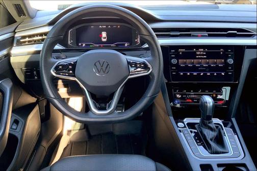 2022 Volkswagen Arteon 2.0T SE