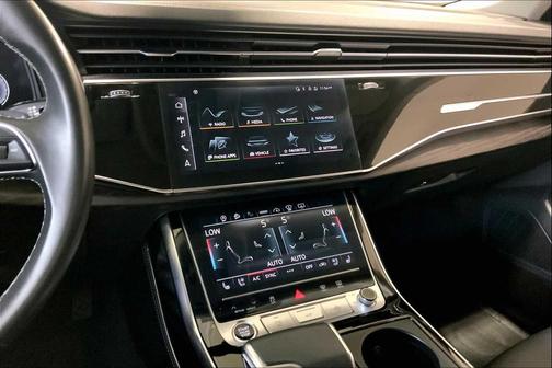 2023 Audi Q8 55 Prestige