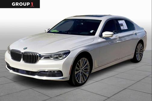 2017 BMW 750 i xDrive