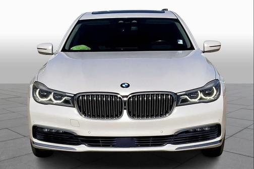 2017 BMW 750 i xDrive