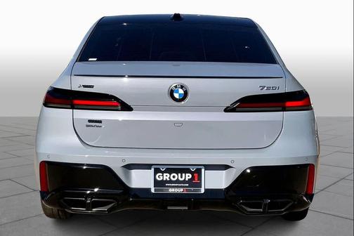 2023 BMW 760 i xDrive