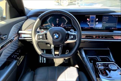 2023 BMW 760 i xDrive