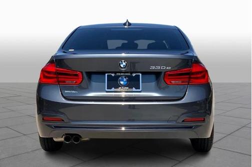Photo 4 of 36 of 2018 BMW 330e iPerformance