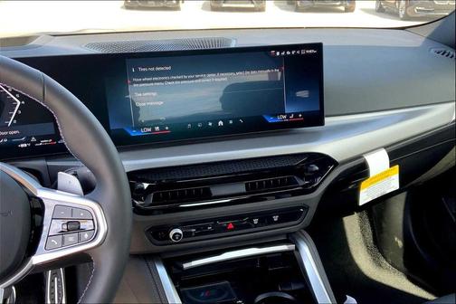 2025 BMW M240 i xDrive