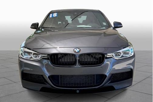 Photo 3 of 36 of 2018 BMW 340 i
