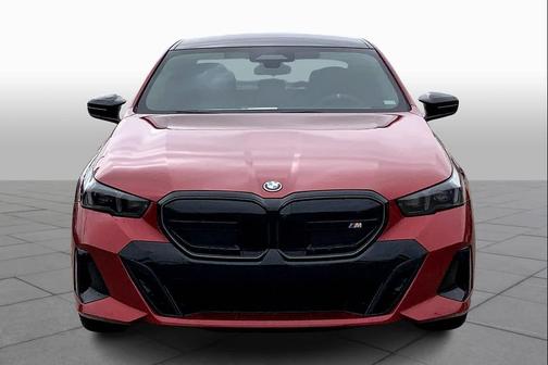 2025 BMW i5 M60