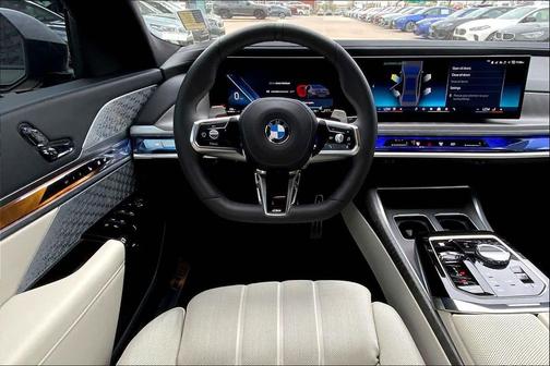 Dravit Grey Metallic 2025 BMW 760 xDrive
