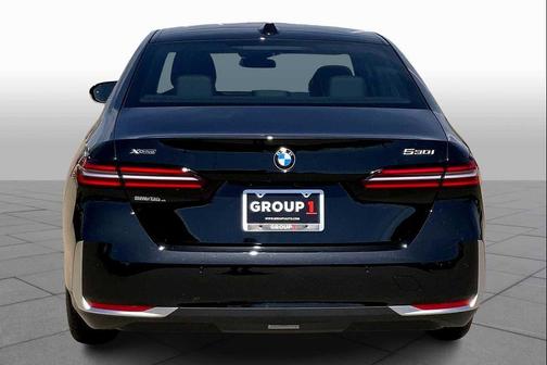 2026 BMW 530 i xDrive