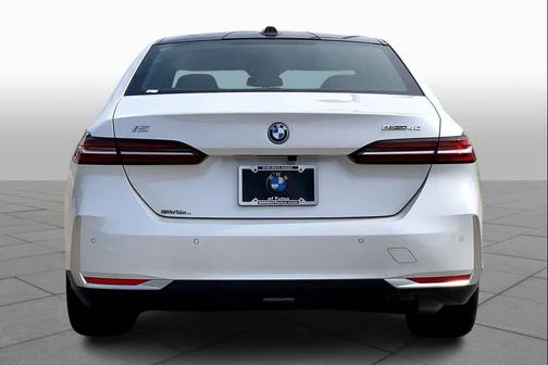 2024 BMW i5 eDrive40