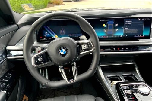 2024 BMW 760 xDrive