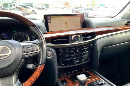 2017 Lexus LX 570 Base