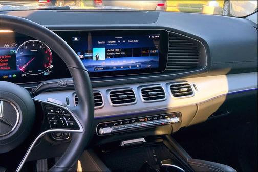 2024 Mercedes-Benz GLS 450 4MATIC