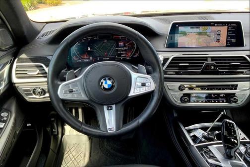 2020 BMW 750 i xDrive