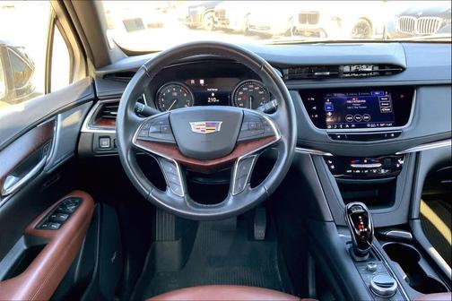 2023 Cadillac XT5 Premium Luxury