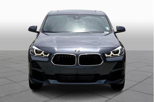 Photo 3 of 36 of 2021 BMW X2 xDrive28i