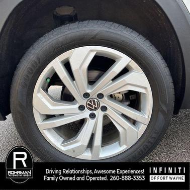 2022 Volkswagen Atlas 3.6L SE w/Technology