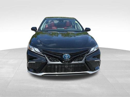 2024 Toyota Camry Hybrid XSE