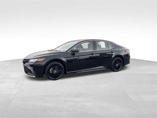 2024 Toyota Camry Hybrid XSE