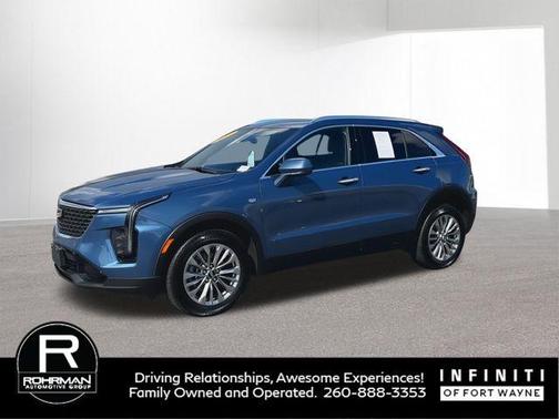 2024 Cadillac XT4 Premium Luxury