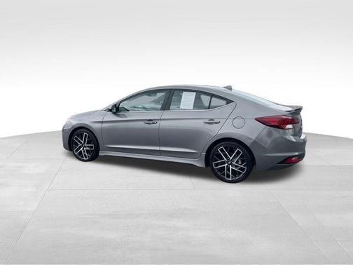 2020 Hyundai ELANTRA Sport