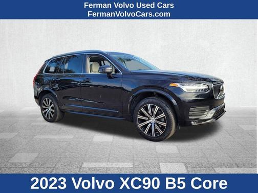 2023 Volvo XC90 B5 Core