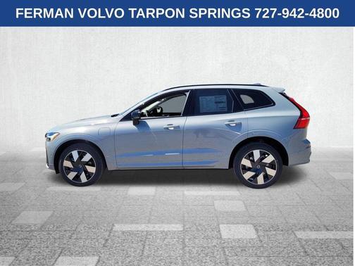 2025 Volvo XC60 Plug-In Hybrid T8 Plus