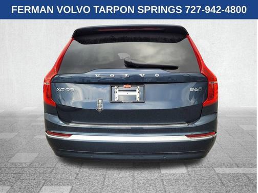 2025 Volvo XC90 B6 Plus 7-Seater